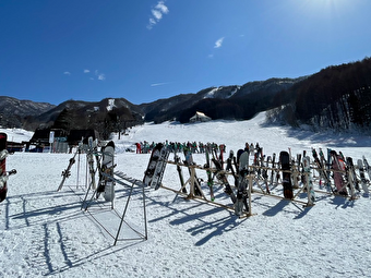 ≪学生さん必見！短期スキー場バイト≫群馬みなかみ ほうだいぎスキー場レンタルスタッフの求人画像